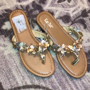 Floral flip flop